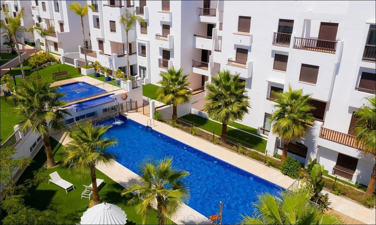 Apartamento En Salobrena Cerca Del Mar - Con Piscina, Gimnasio Y Garaje Exterior photo